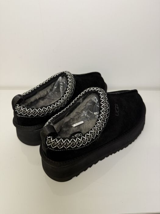 UGG Tazz Black noi