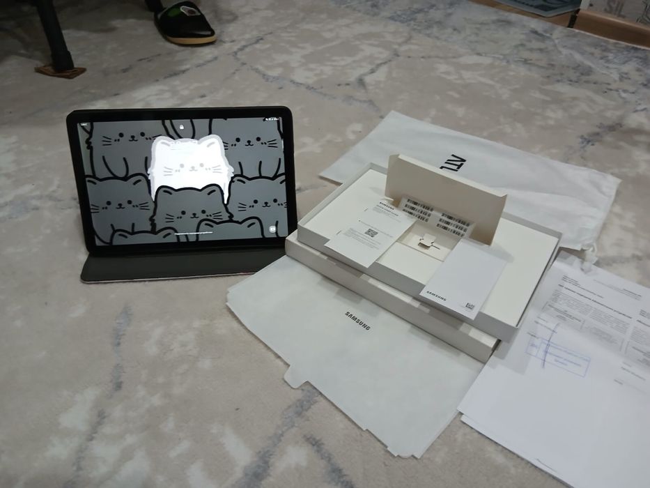 Продам планшет самсунг