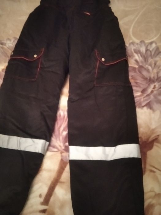 Продам зимнюю спецодежду.