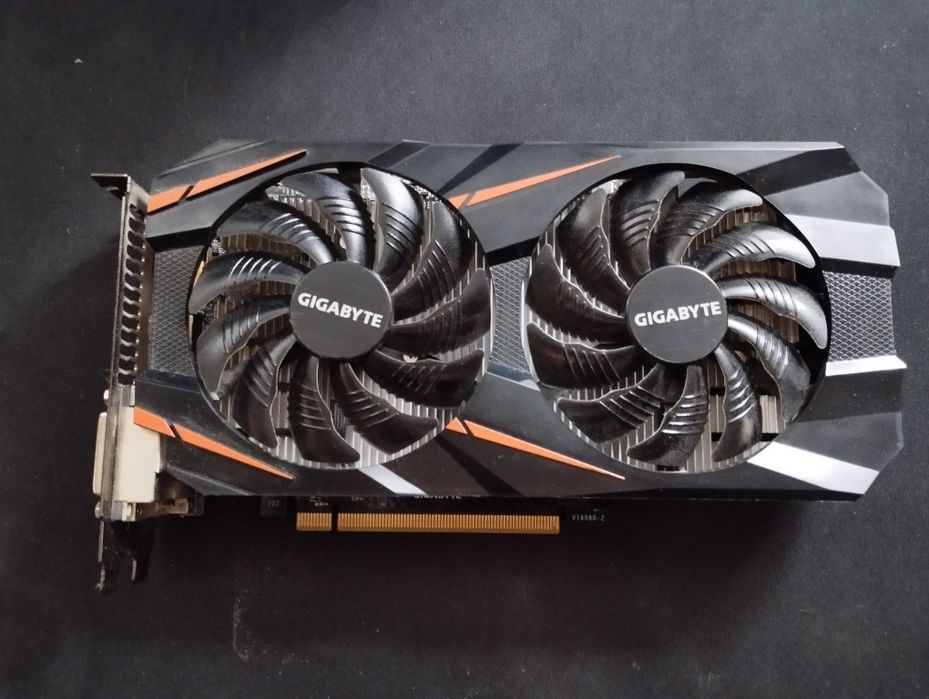 PC Gaming / Office – gata de folosit