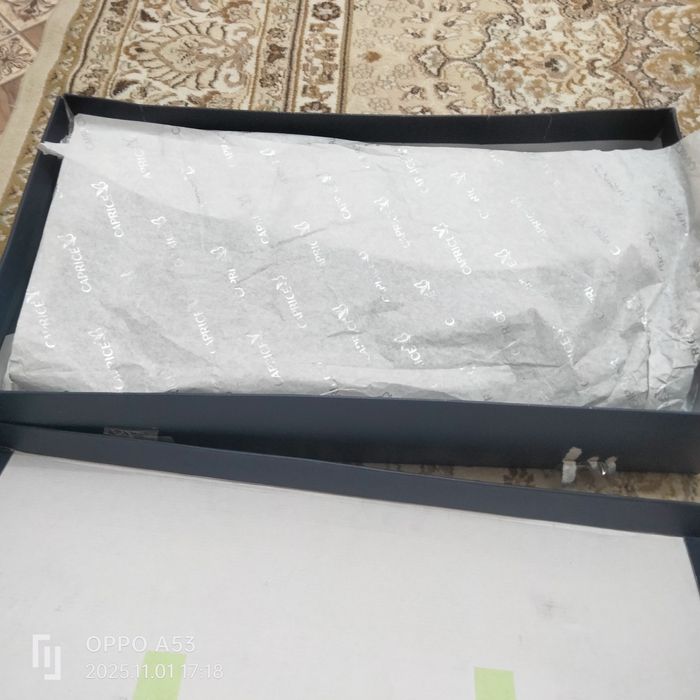 Продам новый осенний сапоги 37размер