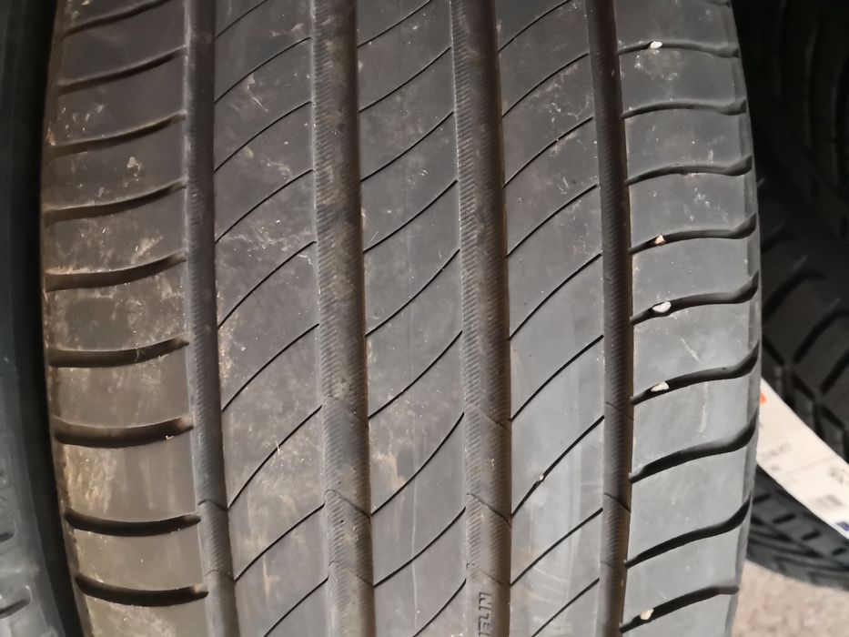 235 45 18 цола гуми нови Michelin dot 23