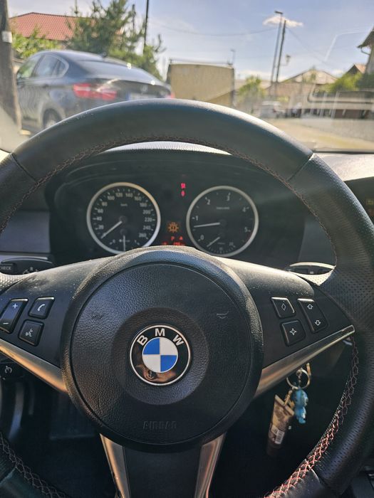 Vînd bmw e 60 model 525