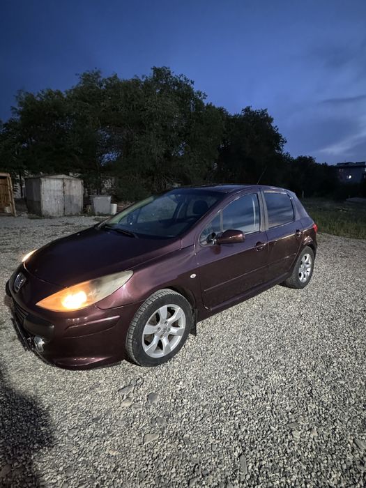 Продам машину Peugeot 307