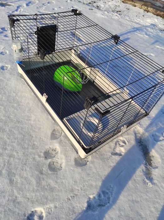 Vând cuști șinșila