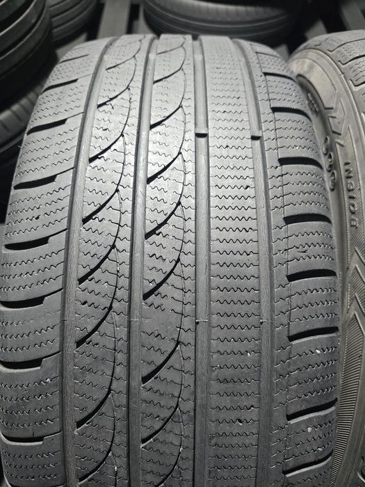 Anvelope 245/45 R19 TRISTAR