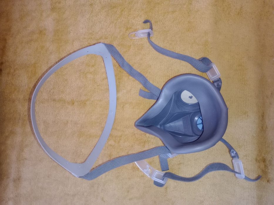 Респираторна полумаска 3М 6300