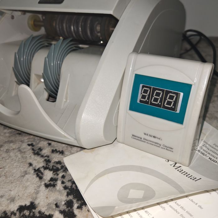 Купюросчеточная машинка