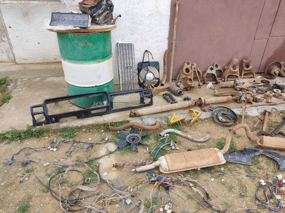 продается на разбор ваз 2107