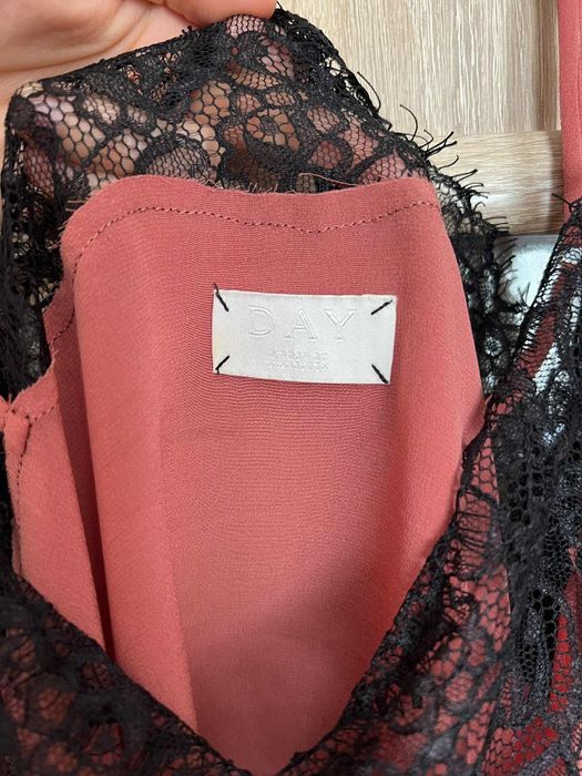 Копринен топ с дантела Day Birger et Mikkelsen