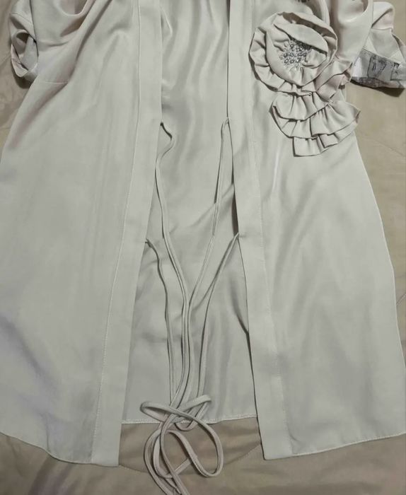 Продается нарядный костюм пиджак и брюки