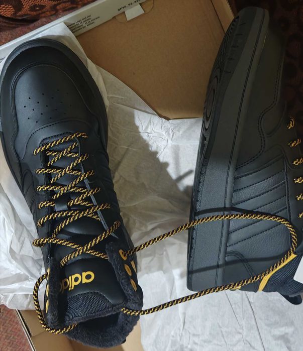 adidas Hoops 3.0 Mid Winter 41 номер