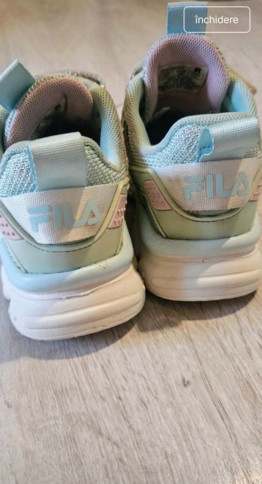 Vand adidași Fila
