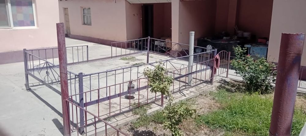 Кровать агашымен