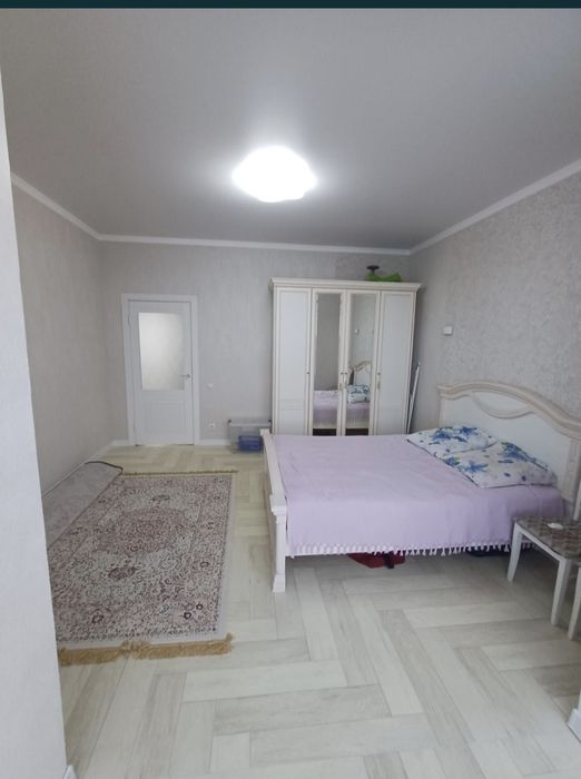 Продам 2х комн  квартиру