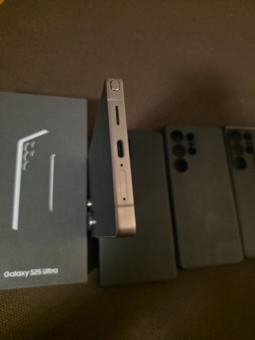 Samsung S25 Ultra 512GB + Accesorii