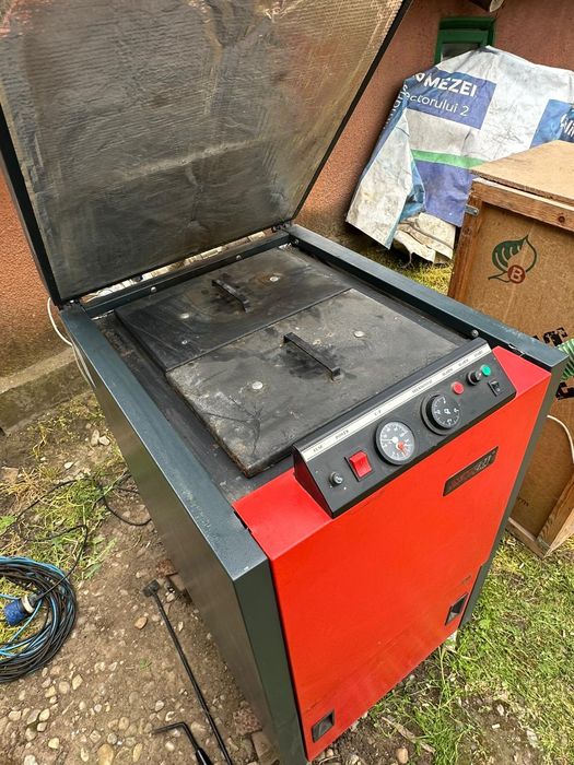 Centrală pe peleți, 25 kw , folosita.
