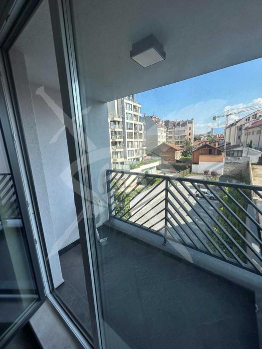 Продава се Тристаен апартамент в София, Център - 100 кв.м за 2770 €/кв.м - Снимка #8