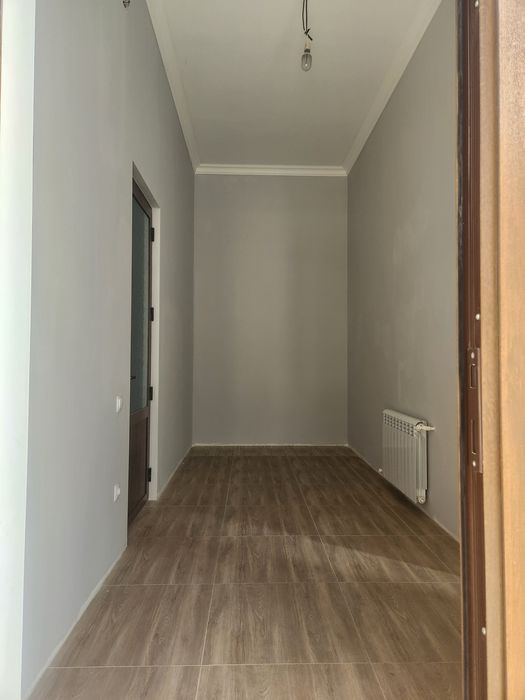 Тошкент шахар, Янги хаёт туманида жойлашган. 2 каватли уй