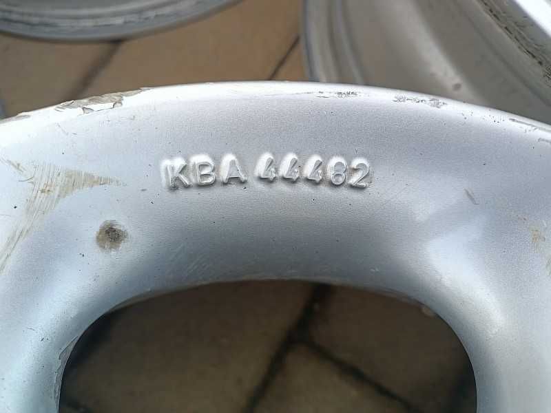 Продам оригинальные легкосплавные диски "Alessio"