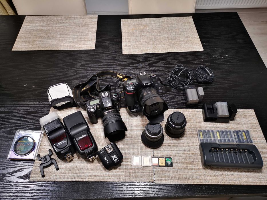 Nikon D7500 + obiective 50mm, 35mm,  Nikon 16-85, Nikon 18-70