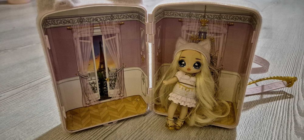 Na! Na !Na! Surprise - Кукли