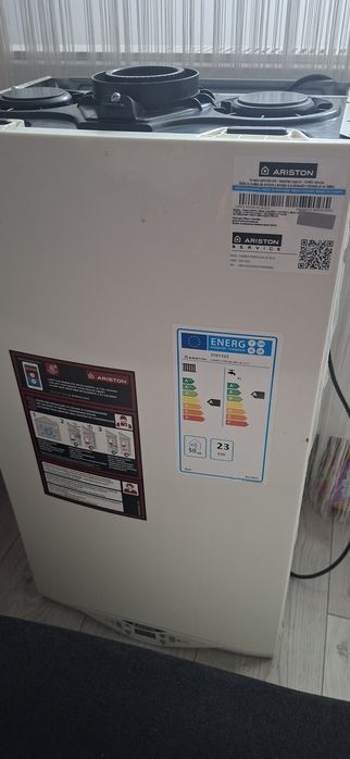CENTRALA ARISTON HS 24 kw, 1100 ron. .Pompe si plăci/placă de centrale termice. Piese de schimb.