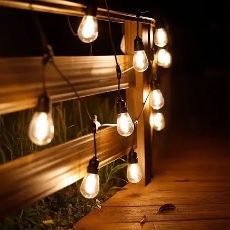 Ghirlanda Luminoasa de Exterior 10 M cu 20 Becuri  220V