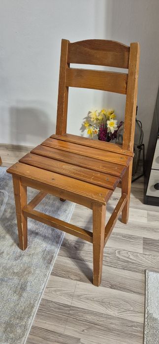 Трапезна маса и 6бр столове и шкаф за обувки