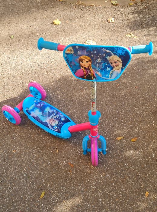 Trotineta 3 roți frozen elsa GEMENE
