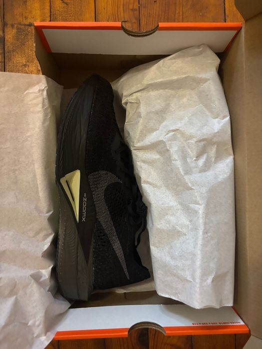 Маратонки Nike Vaporfly ZoomX.  44