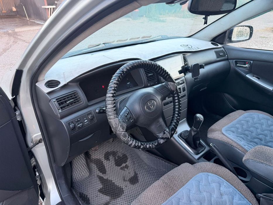 Toyota Corolla 2004