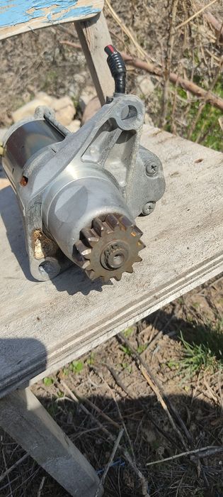 Стартёр на Тойота Хайлендер