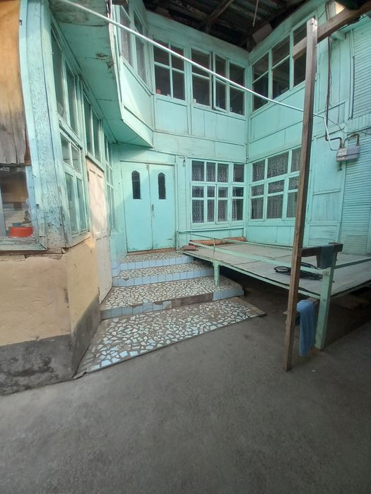 Продаётся дом в элитном махалле Яккасарайе