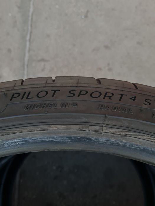 Летни гуми 2 броя MICHELIN PilotSport 4S 265 30 R20 дот 5023