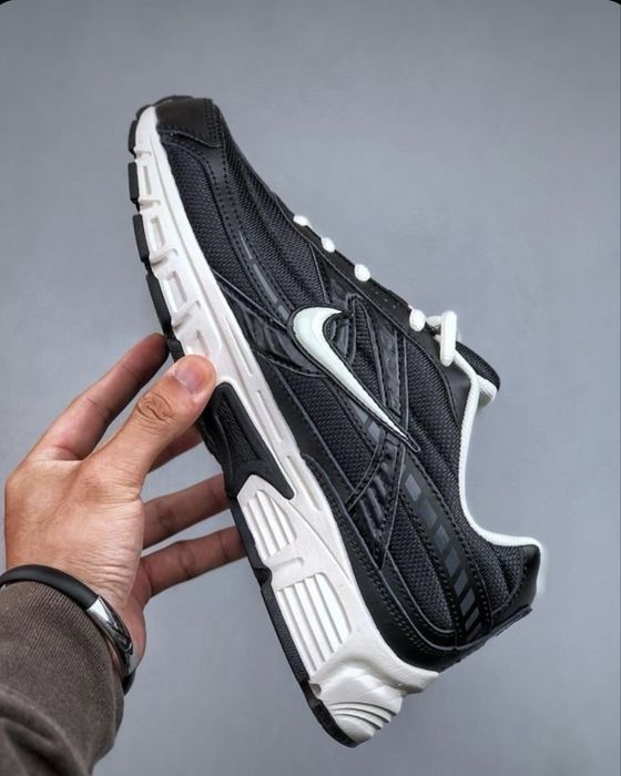 Кроссовки Nike Initiator