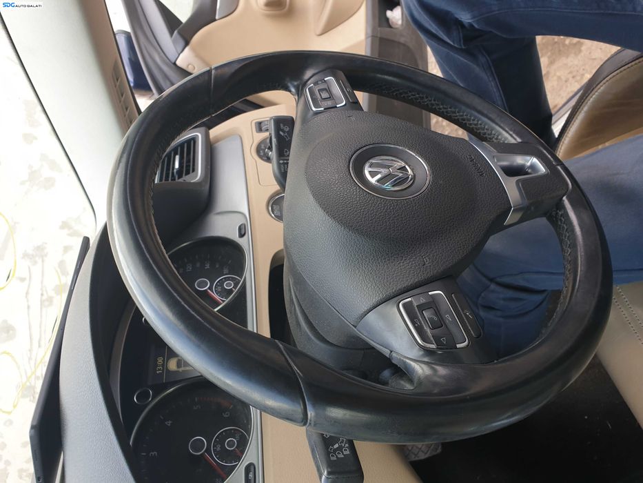 Volan Piele 3 Spite cu Comenzi FARA Airbag Volkswagen CC 2012 - 2017 [K7698]