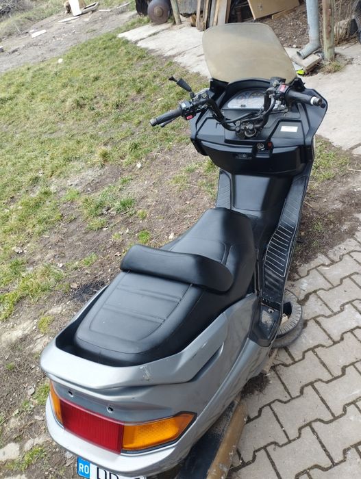 Yamaha Majesty 250 - Urgent preț neg