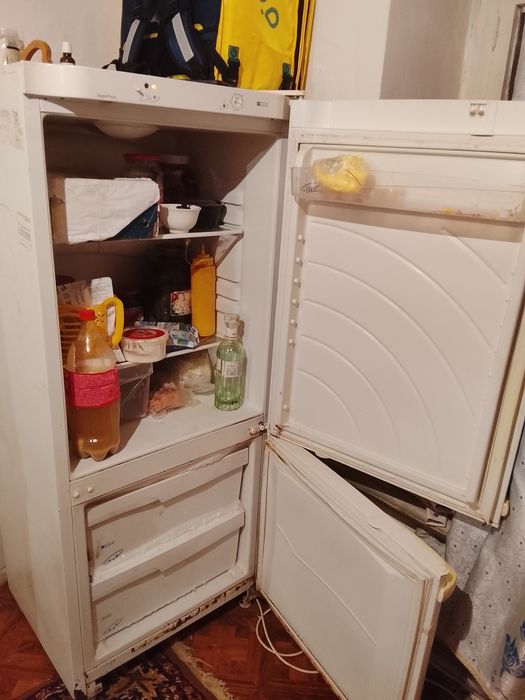 Продам холодильник