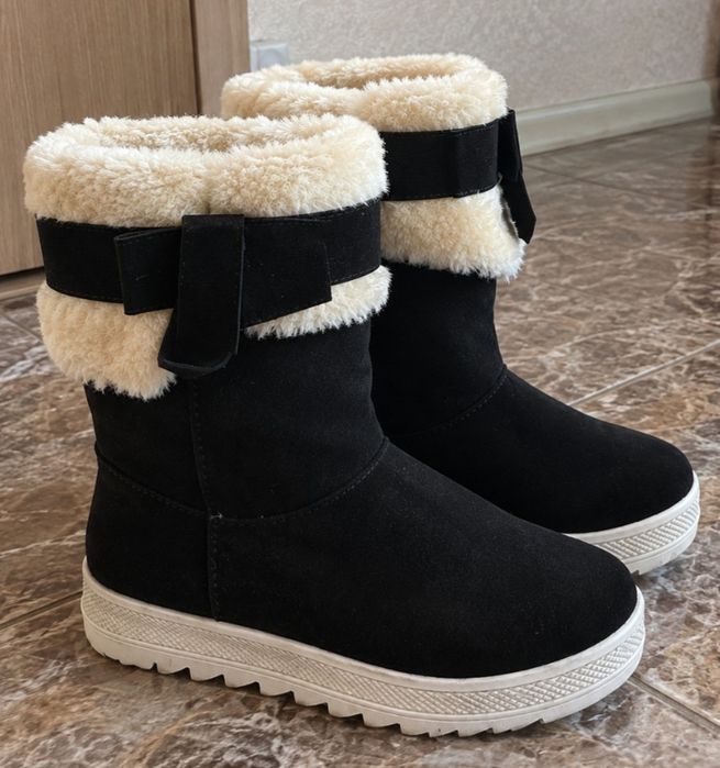 Продам зимние полусапожки