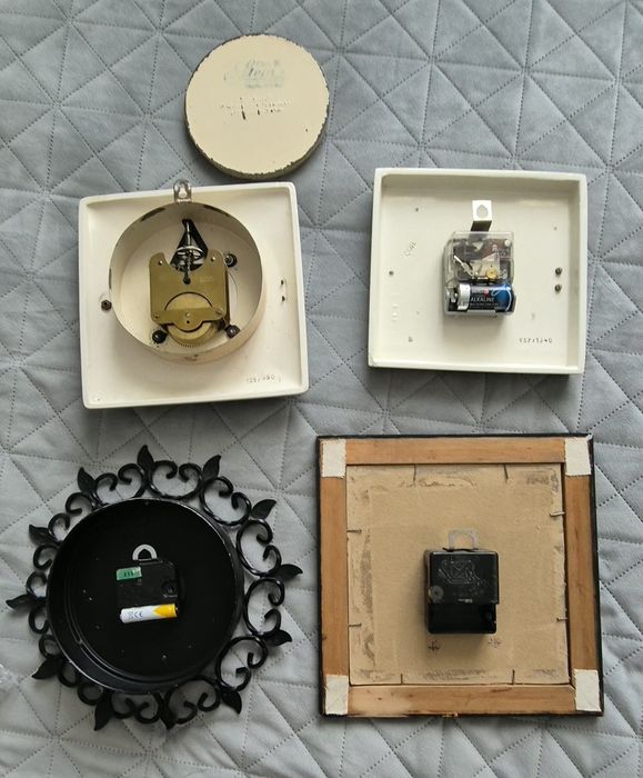 Ceasuri perete mecanice / quartz