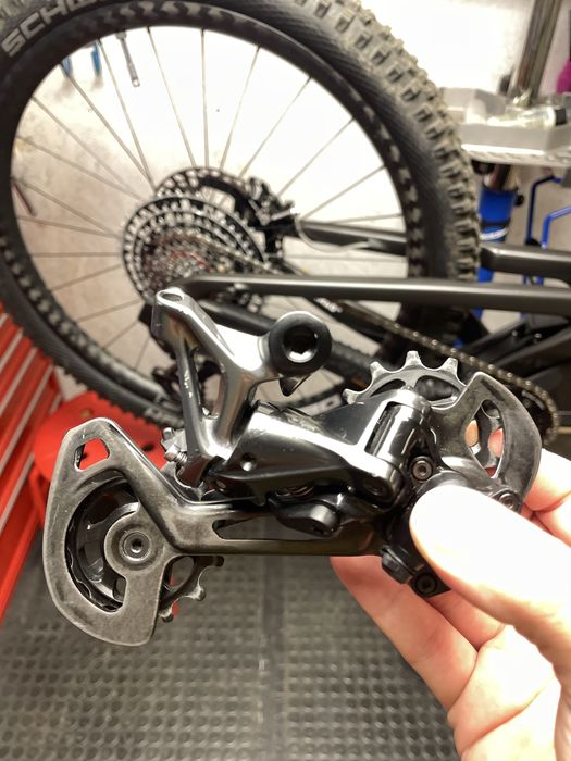 Schimbator 12 viteze Shimano XTR