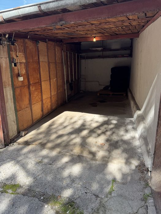 Дава се под наем Гараж / Паркомясто в Добрич, Център - 15 кв.м за 51 € - Снимка #2