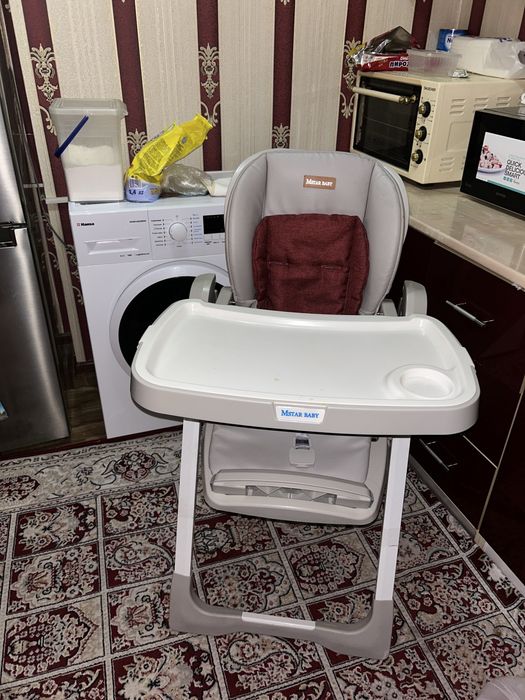 Стол для кормление Mstar