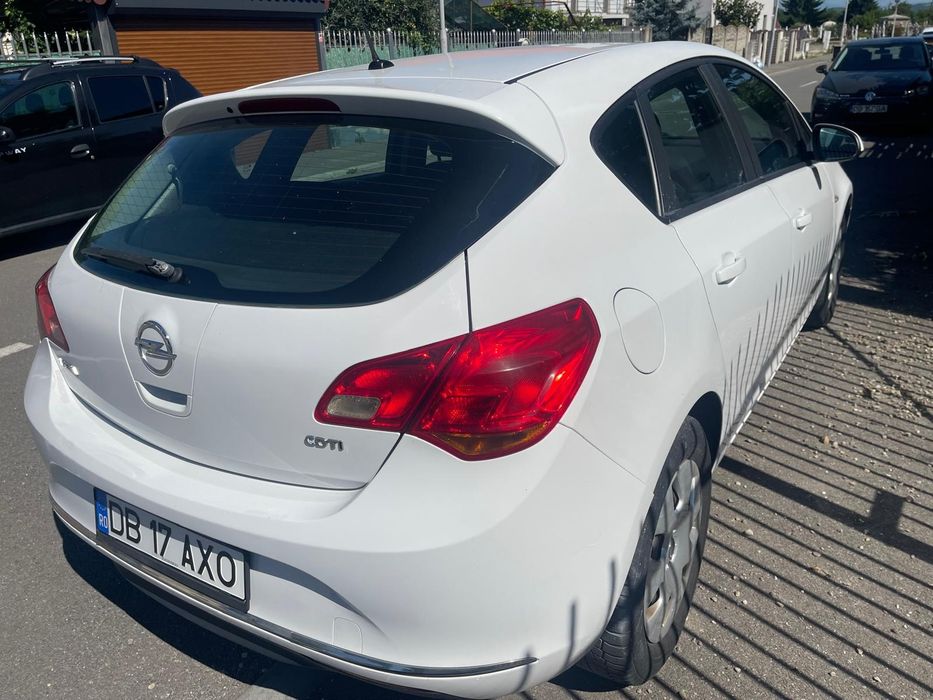 OPEL Astra 2014 — imagine 5
