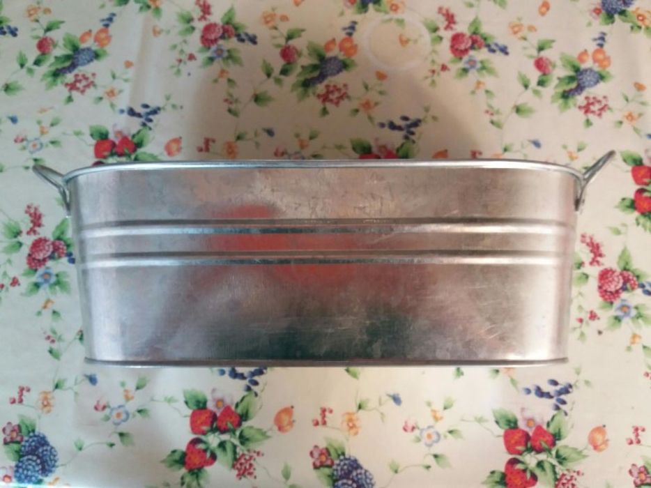 Кашпо под цветы, декор