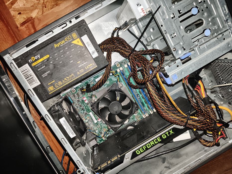 Vand PC Light Gaming