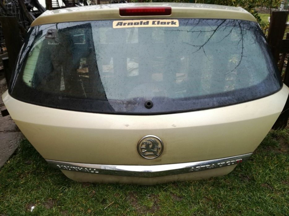 Haion luneta spate opel astra h 250lei