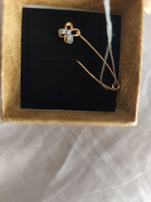 Булавка брошь золотая