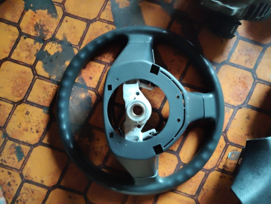 Разни авточасти волан sx4 еърбег мазда 6 огледала за каравана ремърке